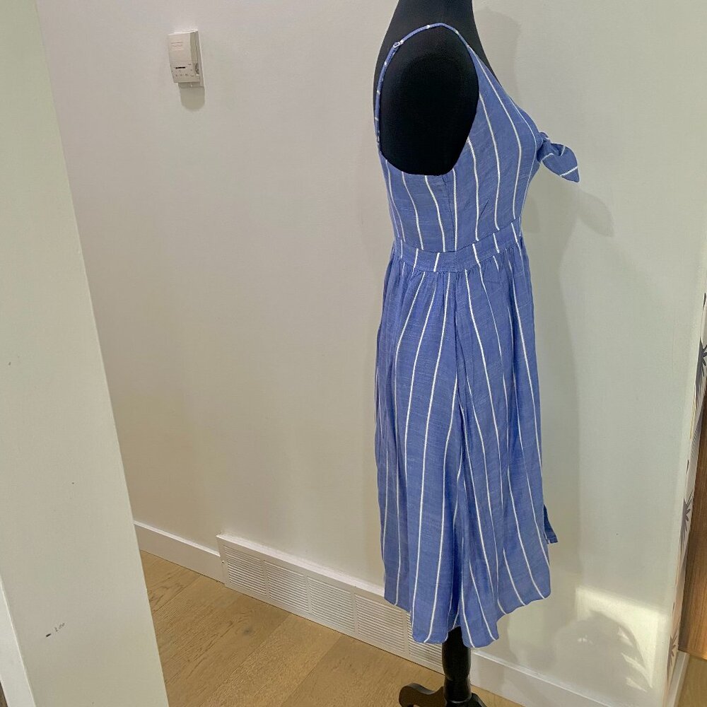 WOMEN’S TWIK BLUE & WHITE STRIPE MIDI DRESS - Picture 5 of 9